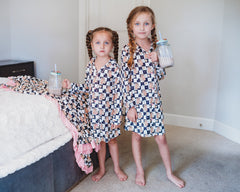 SMILEY CUP OF CHECKERS GIRL'S DREAM GOWN