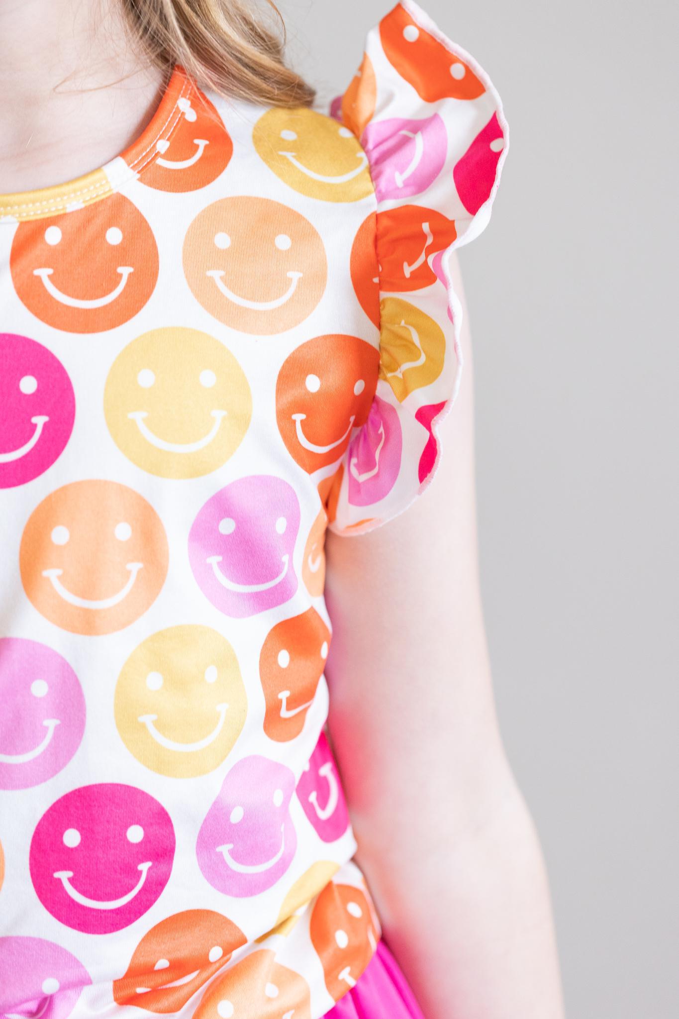 SALE Don't Worry, Be Hippy S/S Ruffle Tee