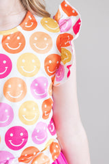 SALE Don't Worry, Be Hippy S/S Ruffle Tee